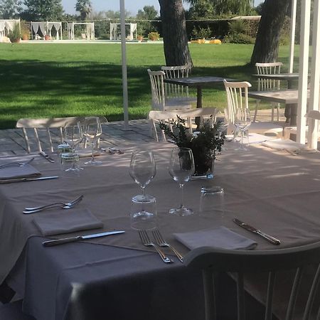 Tenuta DonnAnna Galatone Bagian luar foto