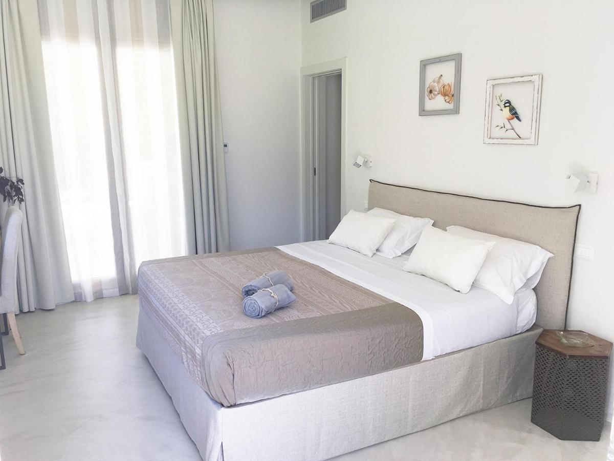 Tenuta DonnAnna Galatone Bagian luar foto