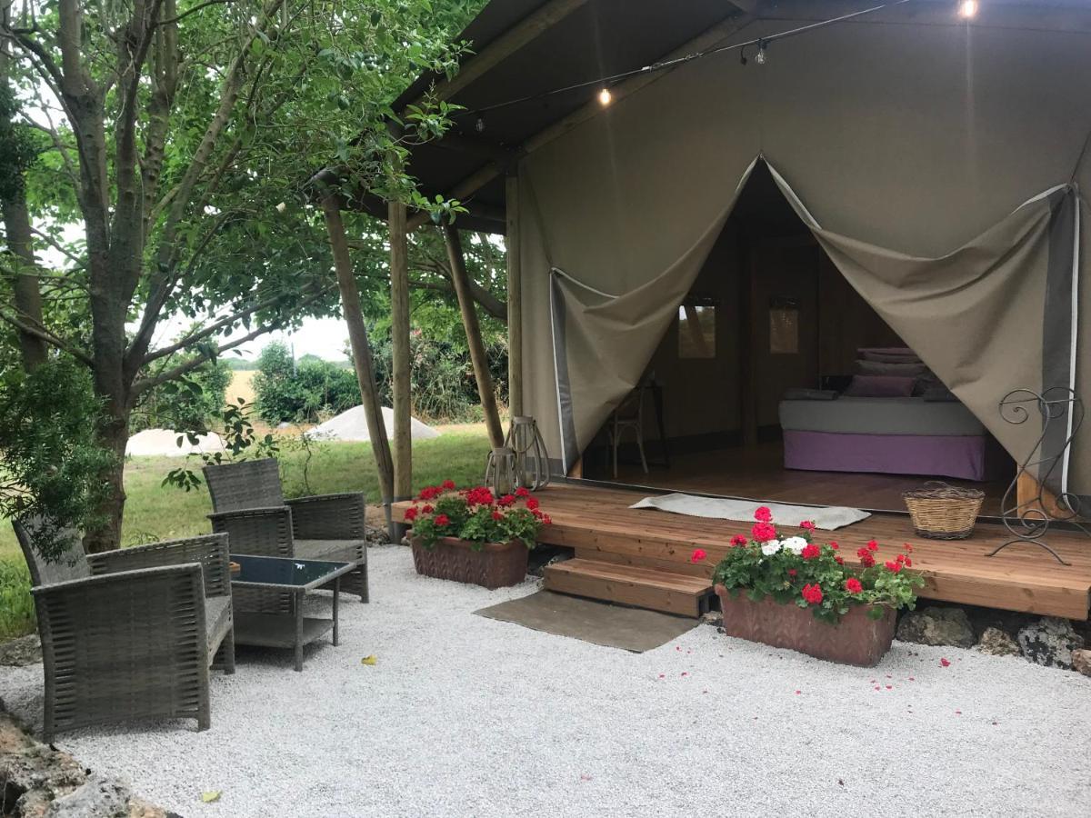 Tenuta DonnAnna Galatone Bagian luar foto